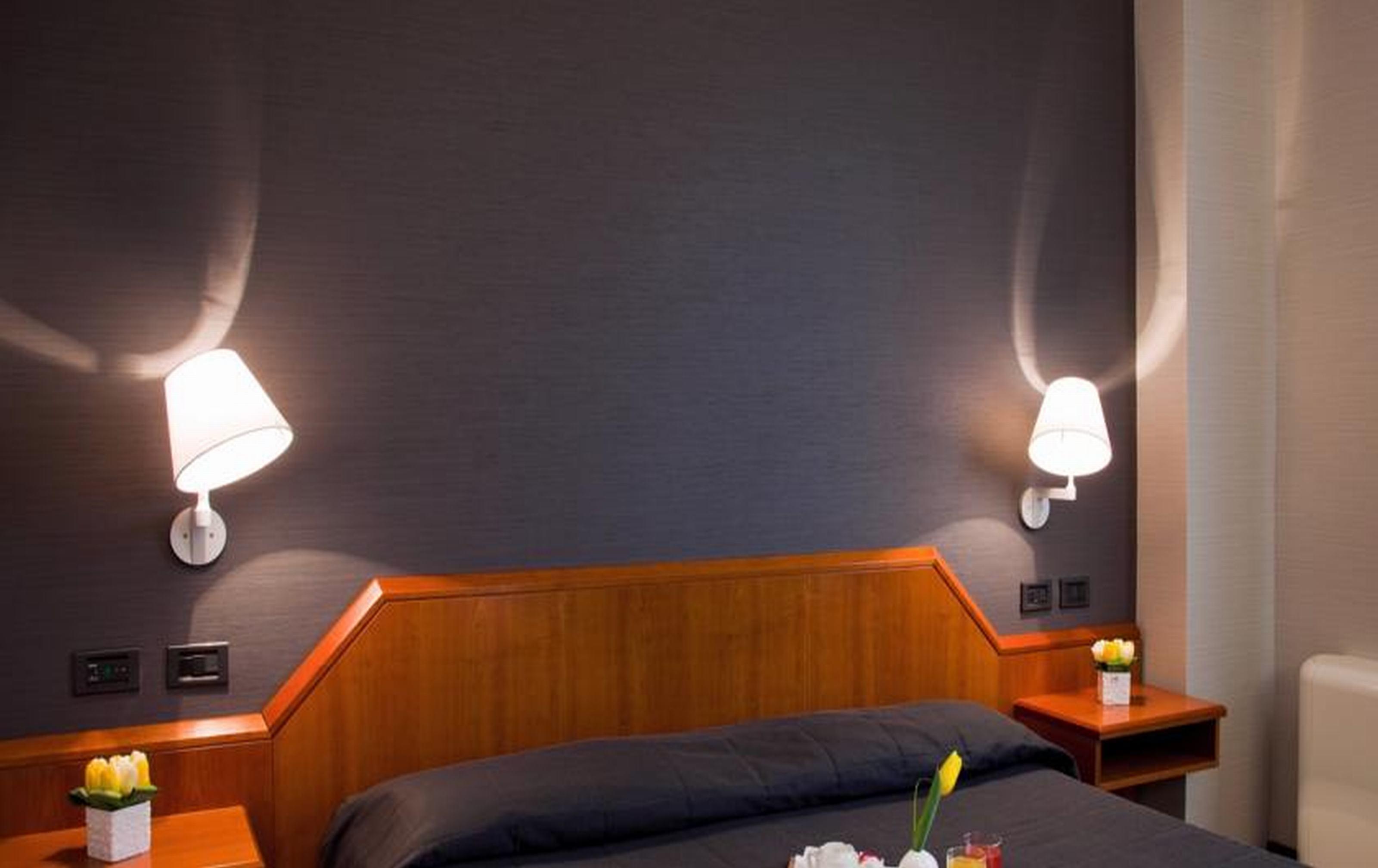 Hotel Zone Rome Exterior photo